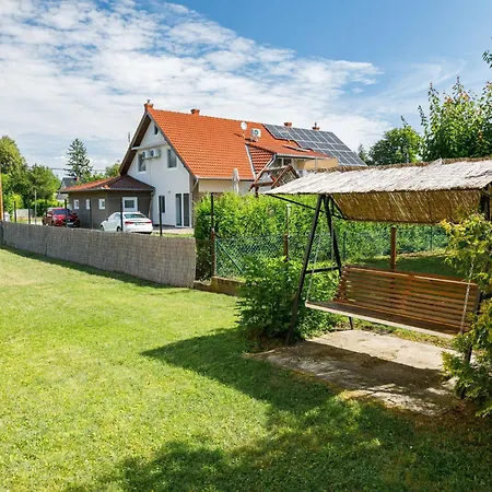 Piroska By Interhome Balatonmariafurdo